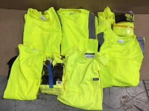 Unisex Large Hi-Visibility Yellow ANSI Class 2 Short-Sleeve Shirt&nbsp&nbspCustomer Returns Open Box See pictures