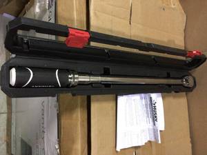 50 ft.lbs. to 250 ft.lbs. 12 in. Drive Torque Wrench by Husky&nbsp&nbspCustomer Returns Open Box See pictures