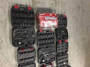 Lot of assorted Husky tools various kinds and conditions some used see pictures