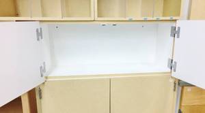lot 10 image: TABLETOP 2 DOOR CABINET - EXCELLENT CONDITION