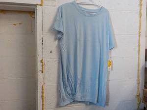 Lot of 6 size XS Nightgowns- looks ...