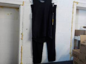 Lot of 6 - 2 pc sets size L Loungew...