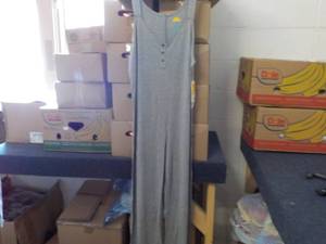 6 - 1 pc size S Jumpsuits New with...