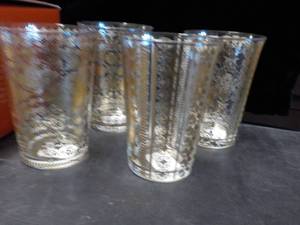 Set of 4 Rococo Gold Tumblers on s...