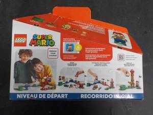 LEGO Super Mario...