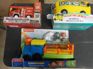 Childrens Toy Lot...
