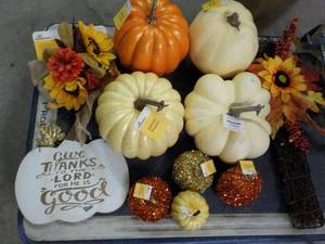 Fall Dcor...