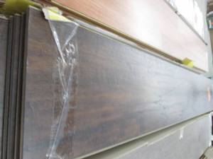 lot 383 image: lot of traffic master laminate floo...