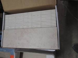 lot 399 image: 4 cases of ceramic wall tile 4x12...