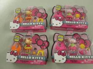 lot 77 image: 4 hello kitty toys ...