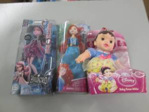 lot 83 image: lot of 3 new dolls ...