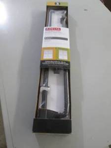 lot 194 image: delta 20 inch handles for sliding b...