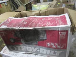 lot 257 image: troy-bilt 21 inch lawnmower with b...