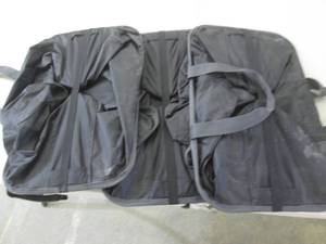 lot 276 image: 3 pop up laundry hampers ...