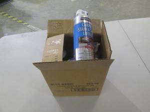 lot 326 image: 1 case of 6 blue magic carpet stain...