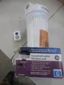 lot 338 image: household water filtration unit ...