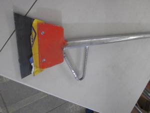 lot 347 image: heavy duty floor scraper ...
