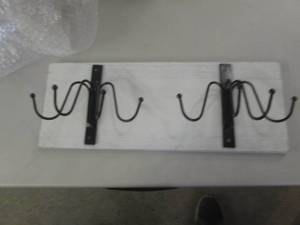 lot 370 image: coat hooks ...