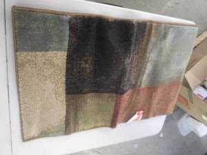 lot 379 image: rug...