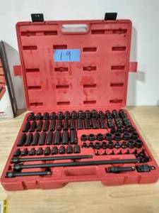 SUNEX TOOLS 38 in. Drive Socket Set (80-Piece)