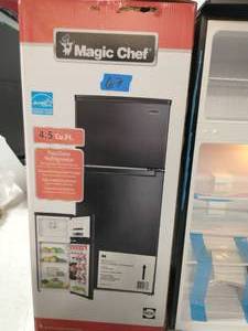 MAGIC CHEF 4.5 cu. ft. 2 Door Mini Fridge in Black with Freezer