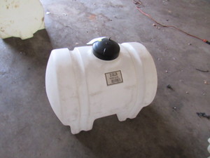 lot 2 image: 35 Gallon sprayer tank