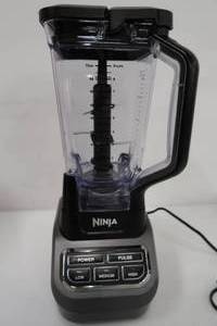 Ninja - Professional 1000 3-Speed Blender - BlackSilver