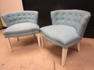 ACCENT CHAIRS