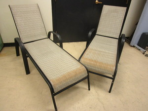CHAISE LOUNGE CHAIRS