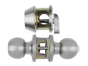 lot 360 image: Universal Hardware Standard Duty Commercial Satin Chrome Keyed Entry Knob UH40054
