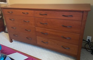 lot 2 image: Eight Drawer Dresser