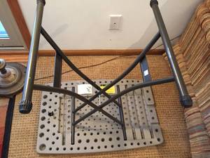 lot 52 image: Collapsible Table