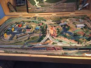 lot 60 image: Trains Trains