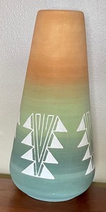 lot 36 image: Garnett Aztec Themed Pottery Vase and More