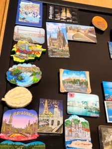 lot 194 image: Magnetic Hanging Sign and Collection of Magnets