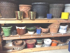 lot 285 image: Large Planter Lot