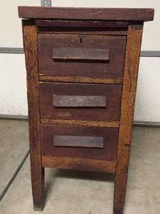 lot 291 image: Vintage Three Drawer Storage Piece