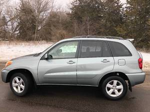 2004 Toyota RAV4 - 1 OWNER - 117,136 miles