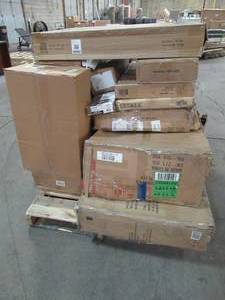 lot 121 image: WHOLESALE MIXED PALLET OF MISCELLANEOUS INDOOROUTDOOR FURNITURE AND MORE