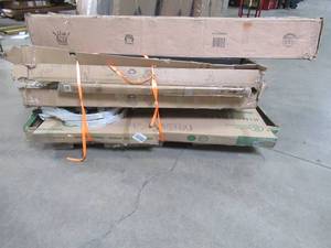 lot 130 image: WHOLESALE MIXED PALLET OF MISCELLANEOUS OUTDOOR FURNITURE