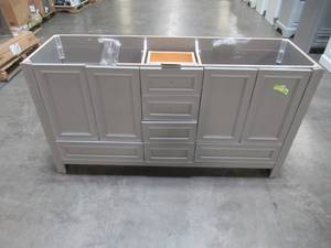 lot 78 image: Glacier Bay Candlesby 60 in. W x 19 in. D Bath Vanity in Sterling Gray CD60P2-ST