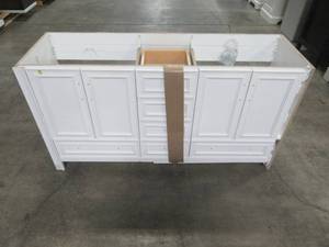 lot 91 image: Glacier Bay Candlesby 60 in. W x 19 in. D Bathroom Vanity in White CD60P2-WH