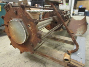 lot 801 image: VINTAGE GAS PUMP