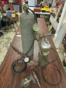 lot 831 image: VINTAGE ACETYLENE TANKS