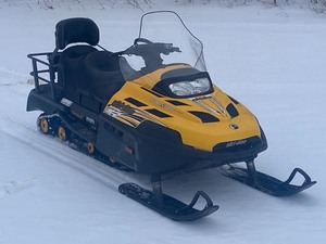 2011 Ski-Doo Skandic 800 Super Wide Track