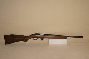 lot 4 image: Vintage Marlin Glenfield Model 70 .22 LR Semi Auto Rifle