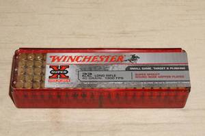 lot 30 image: 100 Winchester Super-X .22 LR 40 Gr RN Ammo