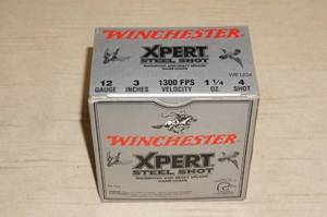 lot 42 image: 25 Winchester Xpert 12 Ga 3 4 Shot Steel Shotshells