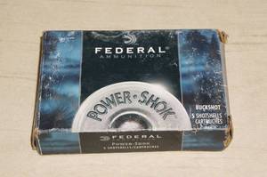 lot 47 image: 5 Federal Power-Shok 12 Ga 3 Magnum 4 Buck Shotshells