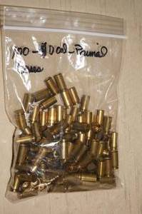 lot 92 image: 100 Empty .40 Primed Casings